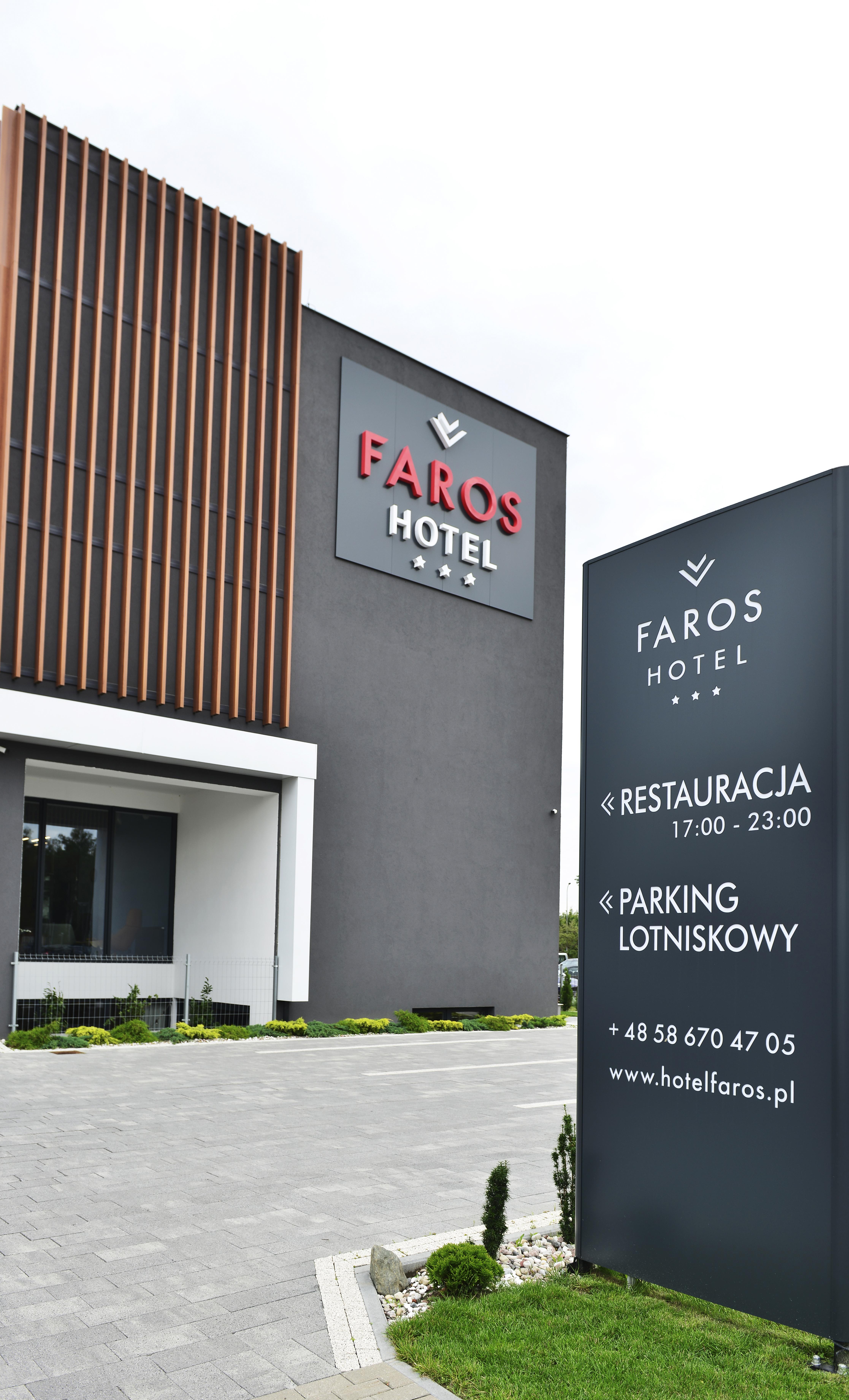 Hotel Faros Gdansk Airport Ngoại thất bức ảnh